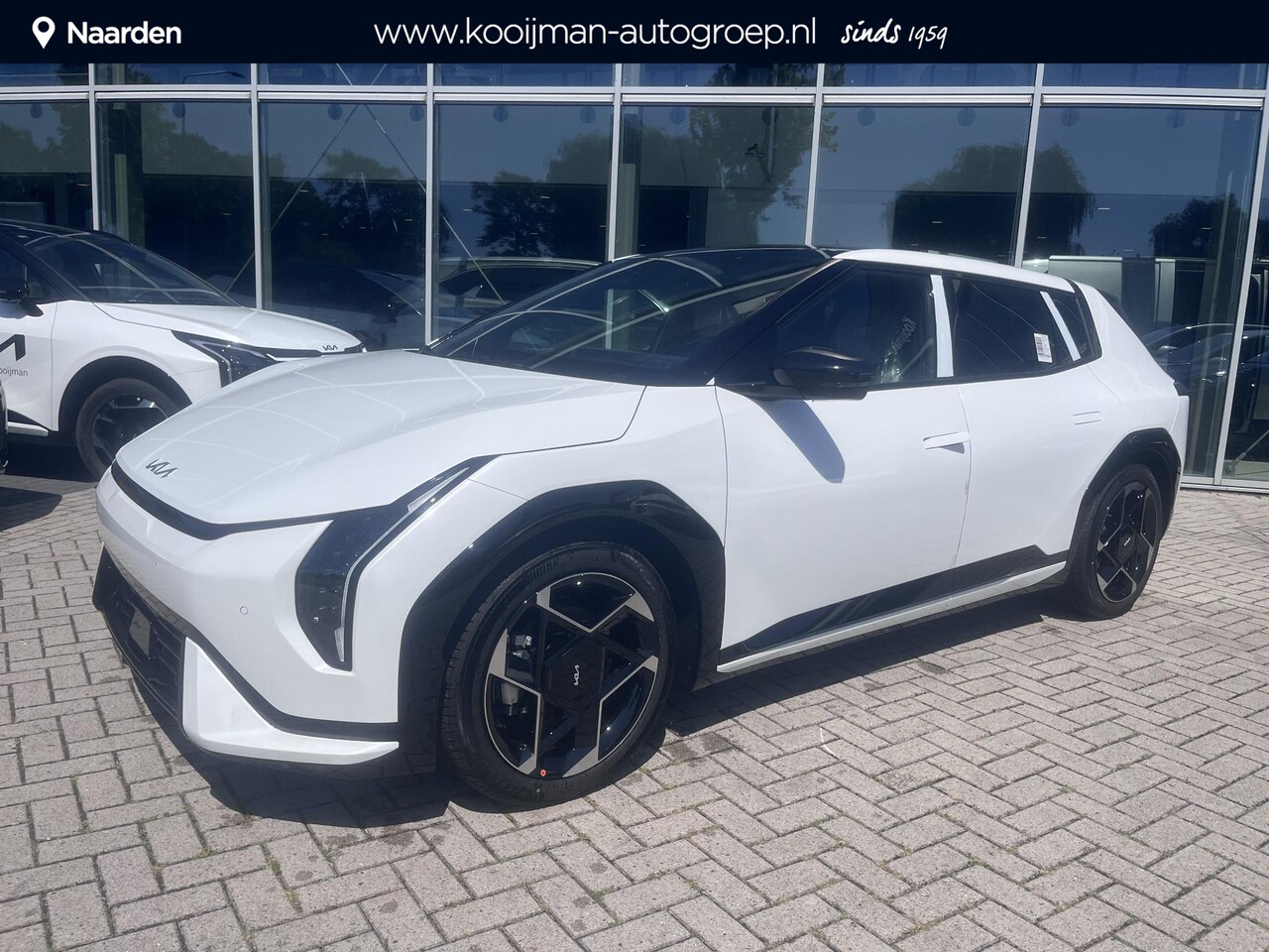 Kia EV4 - GT-Line 81.4 kWh VOORRAAD DEALS!!  EXTRA INRUIL VOORDEEL!! - AutoWereld.nl