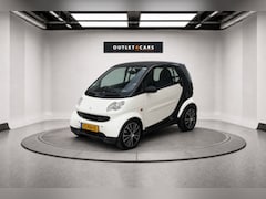 Smart City-coupé - & pure