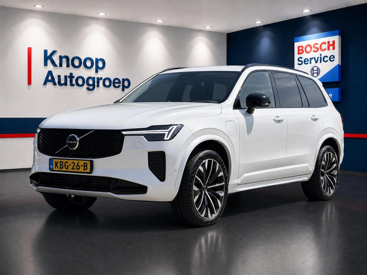 Volvo XC90 - 2.0 T8 Plug-in hybrid AWD Ultra Dark | Luchtvering | 360 | B&W | Stoelventilatie | Pano | - AutoWereld.nl
