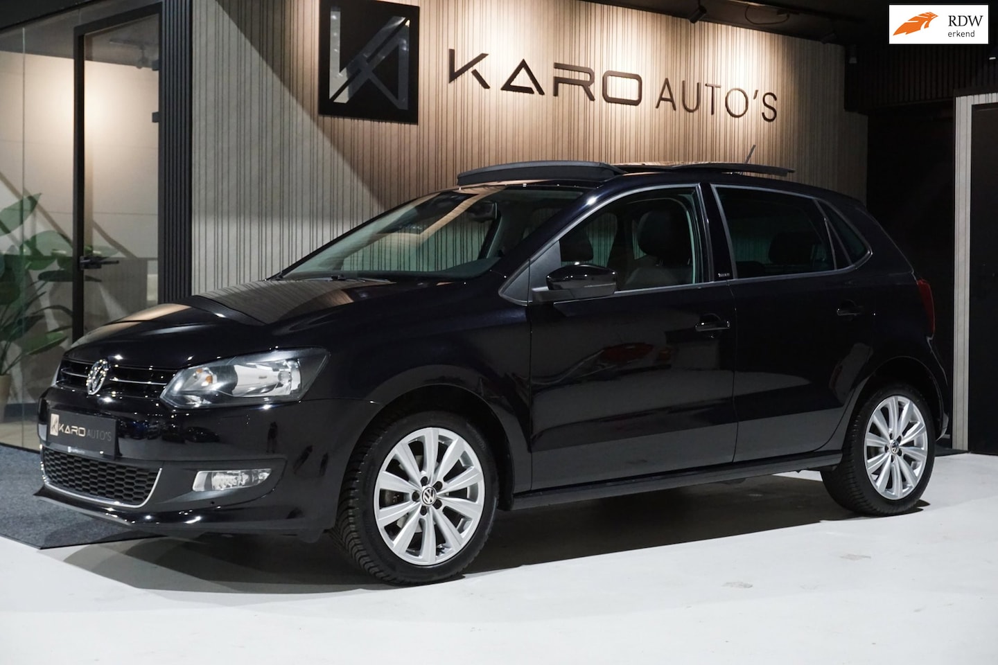 Volkswagen Polo - 1.4-16V Style Pano Carplay Navi Clima 1e Eig - AutoWereld.nl