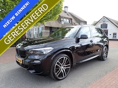 BMW X5 - 45E XDRIVE M-PAKKET 360* CAMERA / CARPLAY / MEMORY-SEATS / 22'' / LUCHTVERING