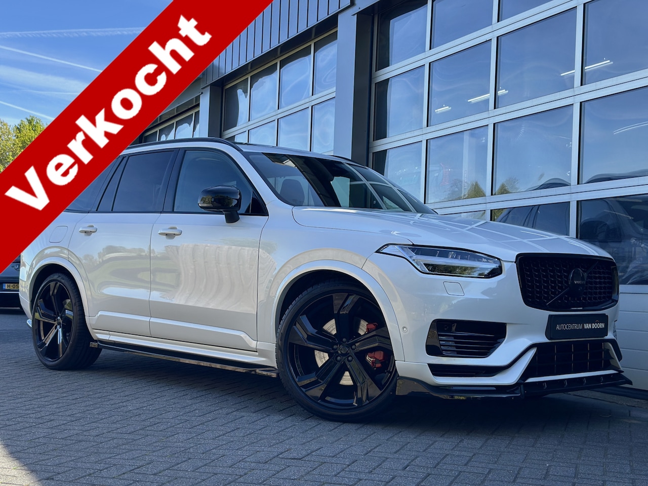 Volvo XC90 - 2.0 T8 Recharge AWD | Hybrid | Parelmoer White | Luchtvering | Bower & Wilkins | Panodak | - AutoWereld.nl