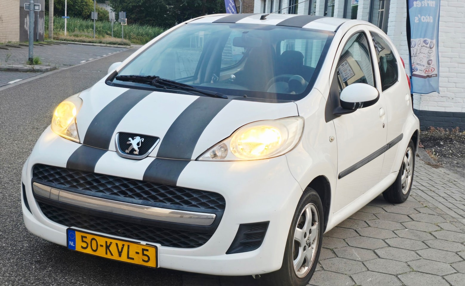 Peugeot 107 - 1.0-12V Sublime*2e eig*airco*elek ramen*nap*apk*inruil mog!!! - AutoWereld.nl