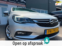 Opel Astra Sports Tourer - 1.0 Innovation van 2de Eig met parkeersensoren en navigatie en bluetooth en cruis controle