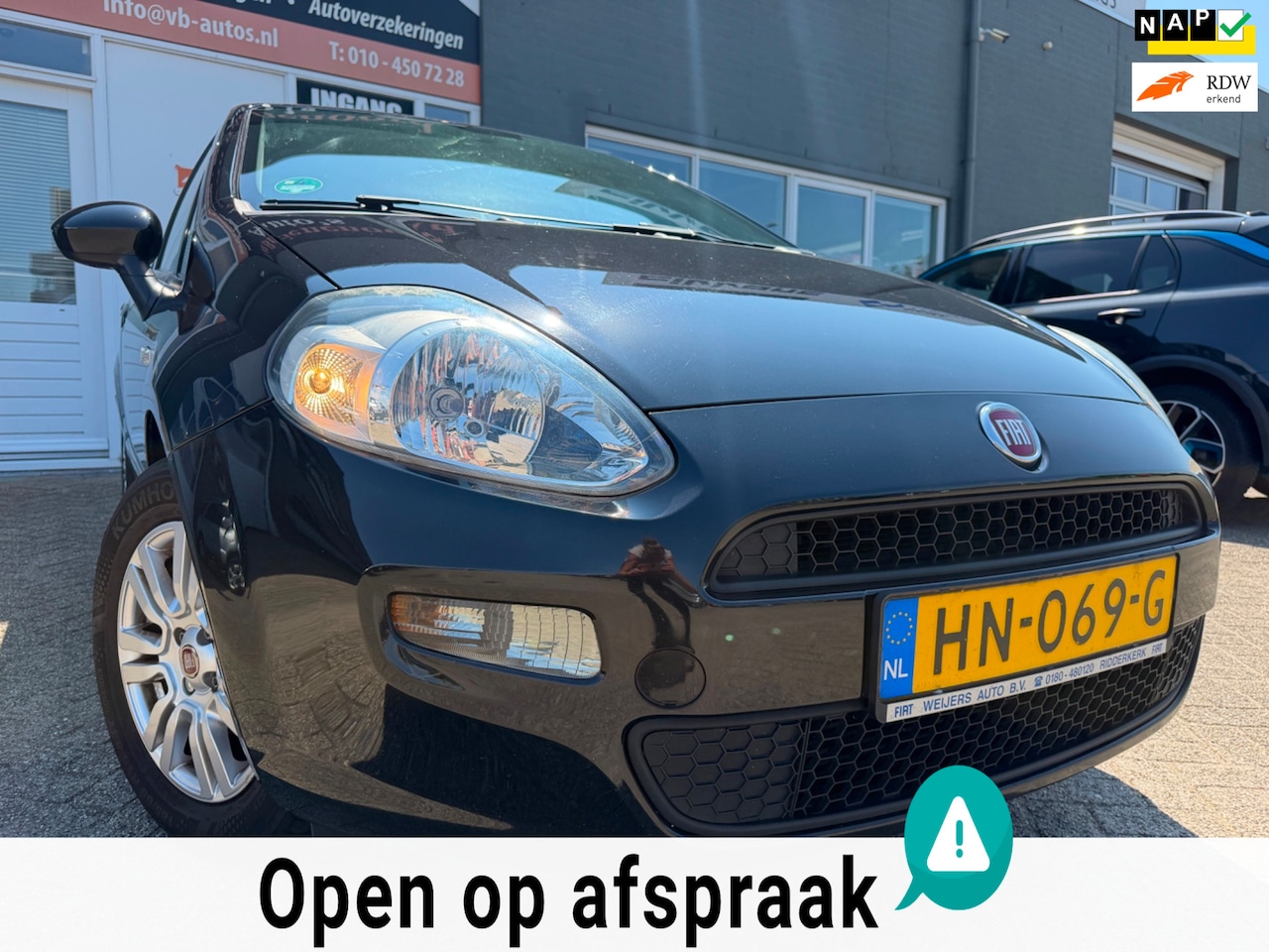 Fiat Punto Evo - 0.9 TwinAir Pop 5drs van 2de Eig met navigatie en bluetooth telefoon / media en airco en c - AutoWereld.nl