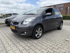 Toyota Yaris - 1.3 VVTi Executive