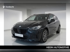 BMW 2-serie Active Tourer - 225e xDrive M-Sport | Panoramadak | Stoelverwarming | Camera |
