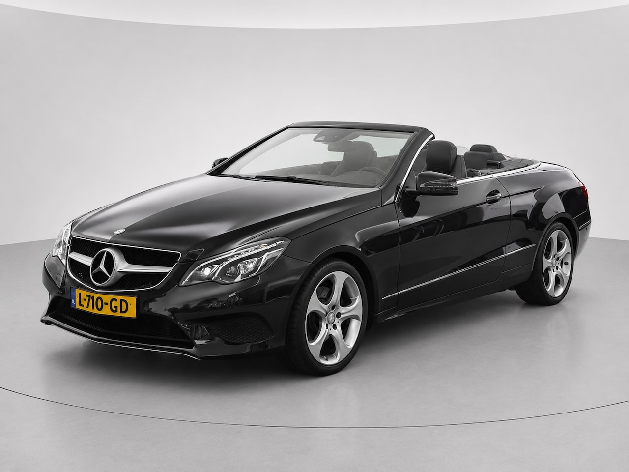 Mercedes-Benz E-klasse Cabrio - 200 Prestige I NAVI I TREKH.I CRUISE I LEER I - AutoWereld.nl