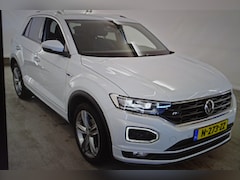 Volkswagen T-Roc - 1.5 TSI Sport Business R 150pk * AIRCO * 19 inch LMV * NAVI * KAMERA * LED *