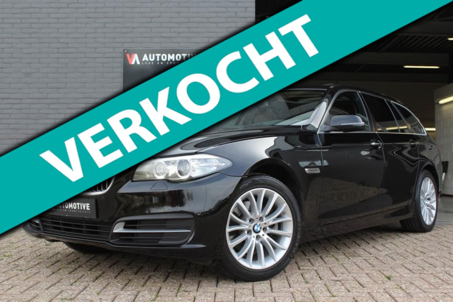 BMW 5-serie Touring - 520iA PANO HUD EDC HIFI ALARM DIGI INSTRUMENTARIUM - AutoWereld.nl