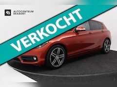 BMW 1-serie - 118i Executive Automaat (GROOT-NAVIGATIE, LED, PANORAMADAK, CAMERA, SPORTSTOELEN, GROOTLIC