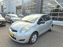 Toyota Yaris - 1.0 VVTi Acces / Airco / Garantie