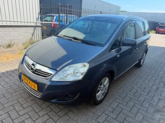 Opel Zafira - 2.2 Cosmo