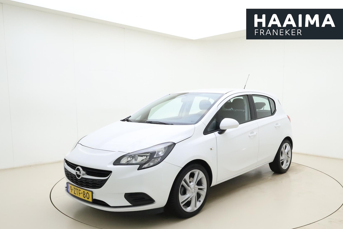 Opel Corsa - 1.0 Turbo Business+ 90pk | 5 Deurs | Airco | Trekhaak | Lichtmetalen Velgen | Bluetooth | - AutoWereld.nl