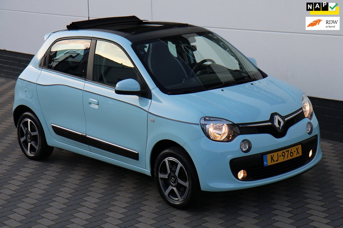 Renault Twingo - 1.0 SCe Vouwdak Dynamique Airco Bluetooth NAP!! - AutoWereld.nl