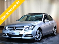 Mercedes-Benz C-klasse - 180 Edition Avantgarde AUTOMAAT PANO NAVI CLIMA STOELVW PDC BT "12
