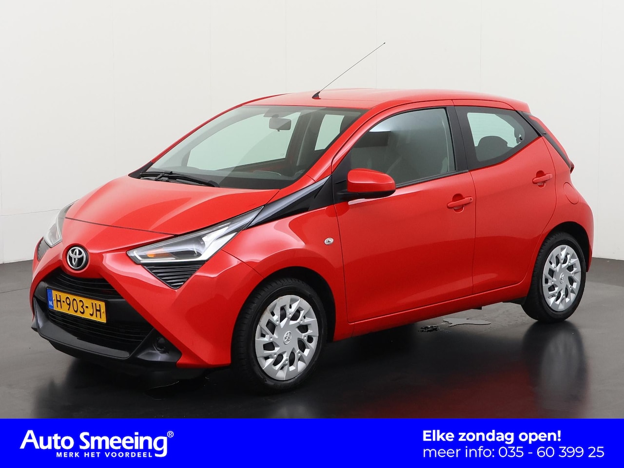 Toyota Aygo - 1.0 VVT-i x-play Automaat | Camera | Apple/Android Carplay | Zondag Open! - AutoWereld.nl