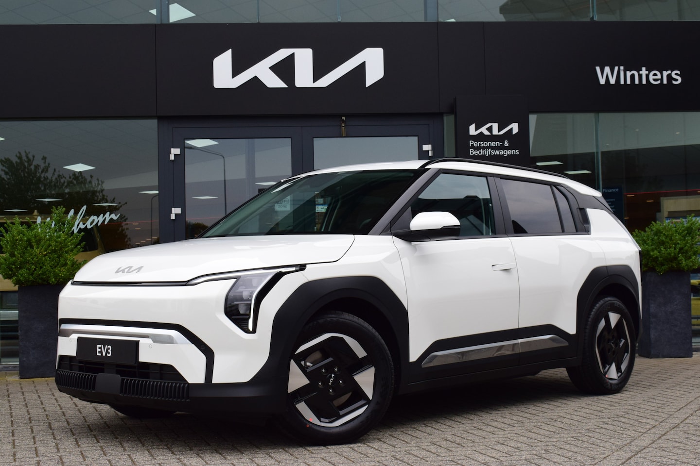 Kia EV3 - Plus 58.3 kWh | Snel leverbaar! | Tot 10Jr. Kia-Garantie | - AutoWereld.nl
