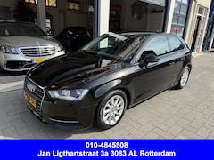Audi A3 Sportback - 1.6 TDI Attraction Pro Line NL AUTO