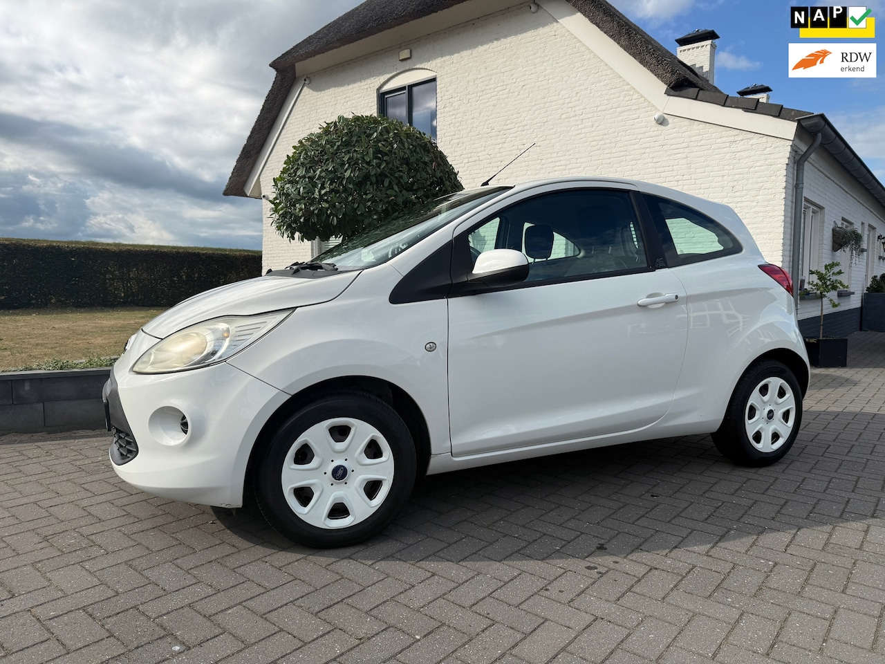 Ford Ka - 1.2 Comfort / Bj: 2010 / Airco - AutoWereld.nl