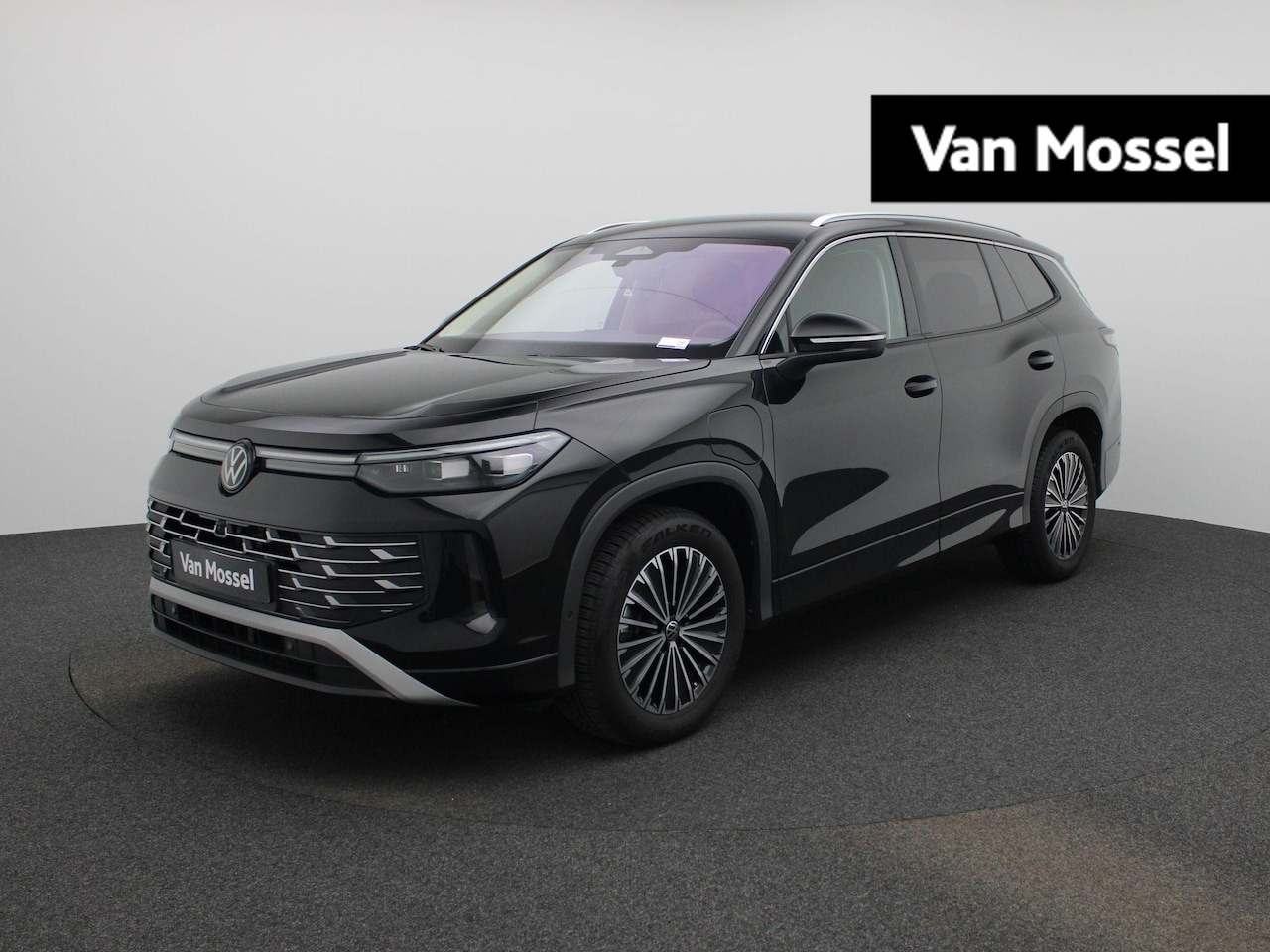 Volkswagen Tayron - 1.5 eHybrid Elegance 272 PK| Trekhaak | LED Matrix | 360 Camera | Stoelverwarming Voor & A - AutoWereld.nl