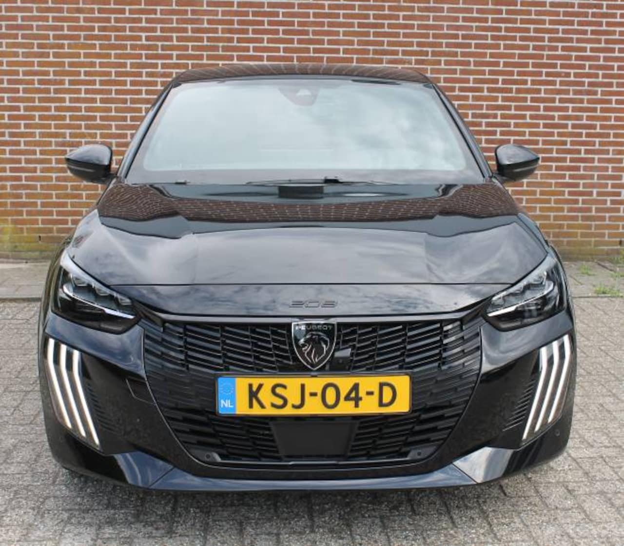 Peugeot e-208 - EV 62kWh GT Stoelmassage l Stoelverwarming l Apple carplay