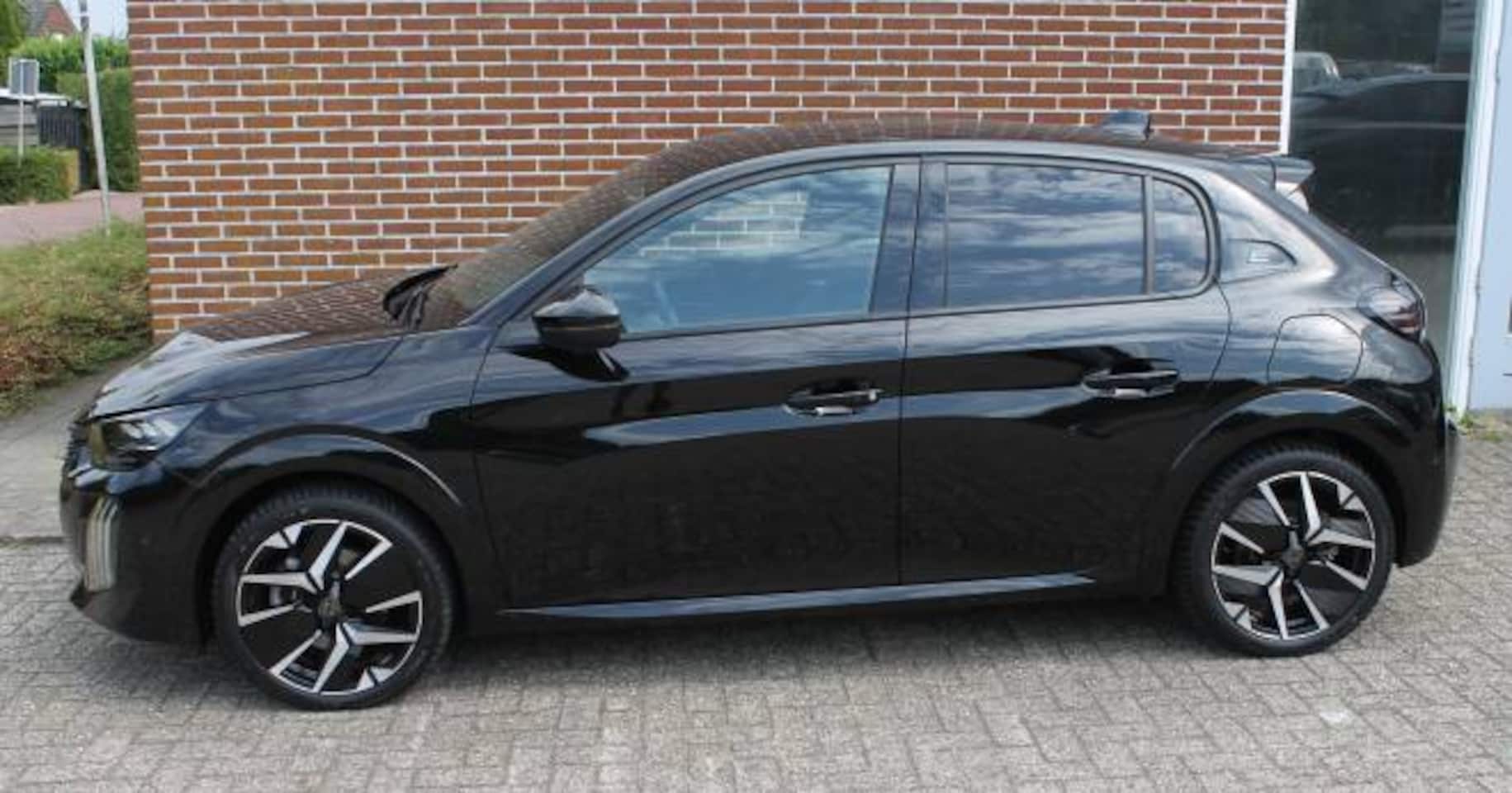 Peugeot e-208 - EV 62kWh GT Stoelmassage l Stoelverwarming l Apple carplay