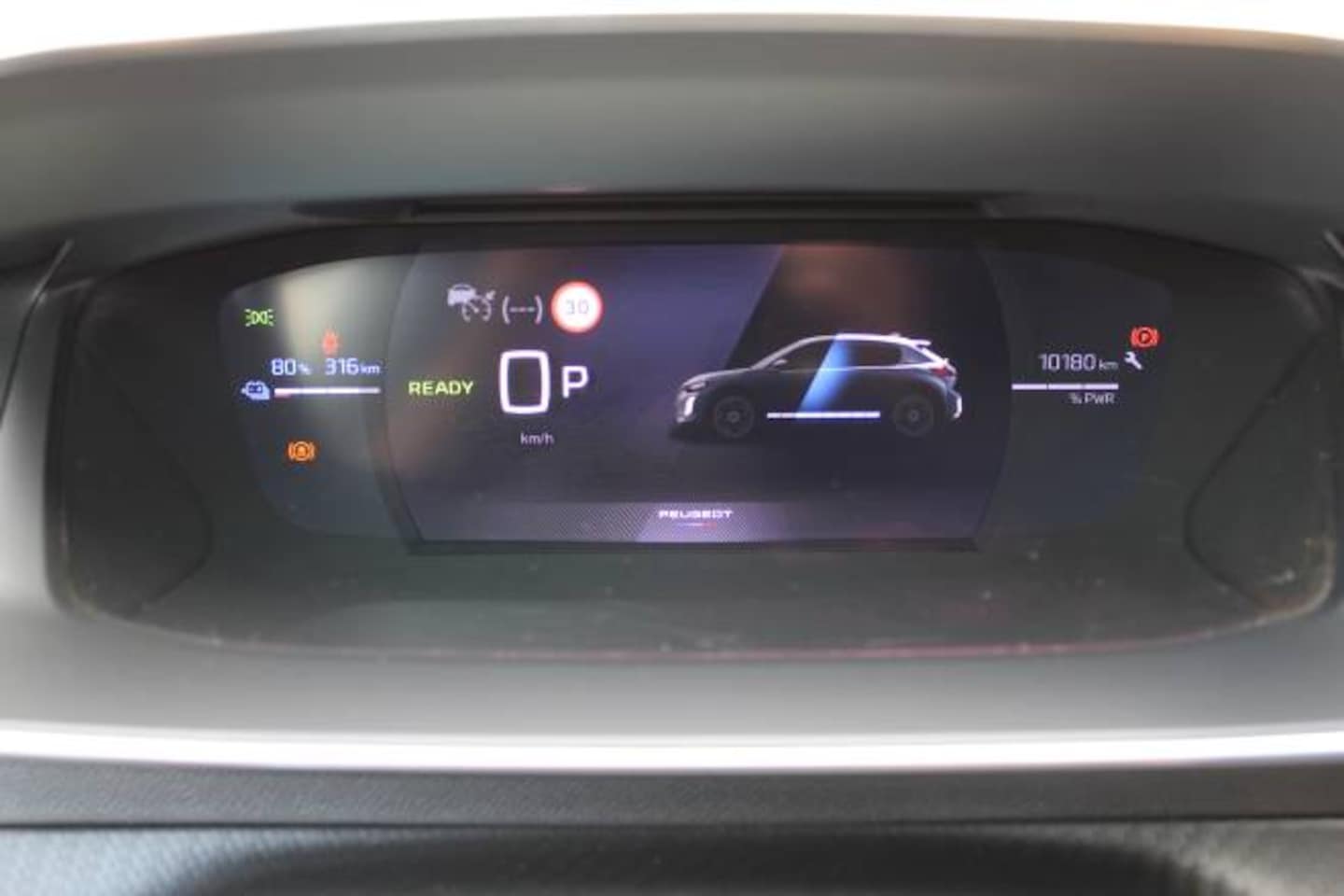 Peugeot e-208 - EV 62kWh GT Stoelmassage l Stoelverwarming l Apple carplay
