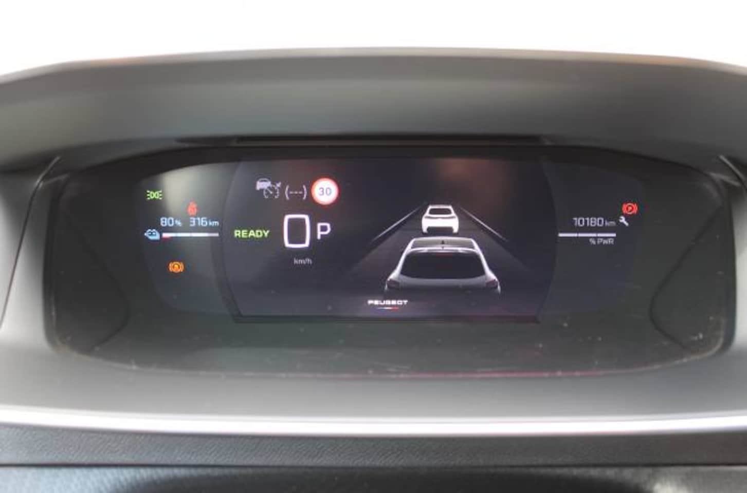 Peugeot e-208 - EV 62kWh GT Stoelmassage l Stoelverwarming l Apple carplay