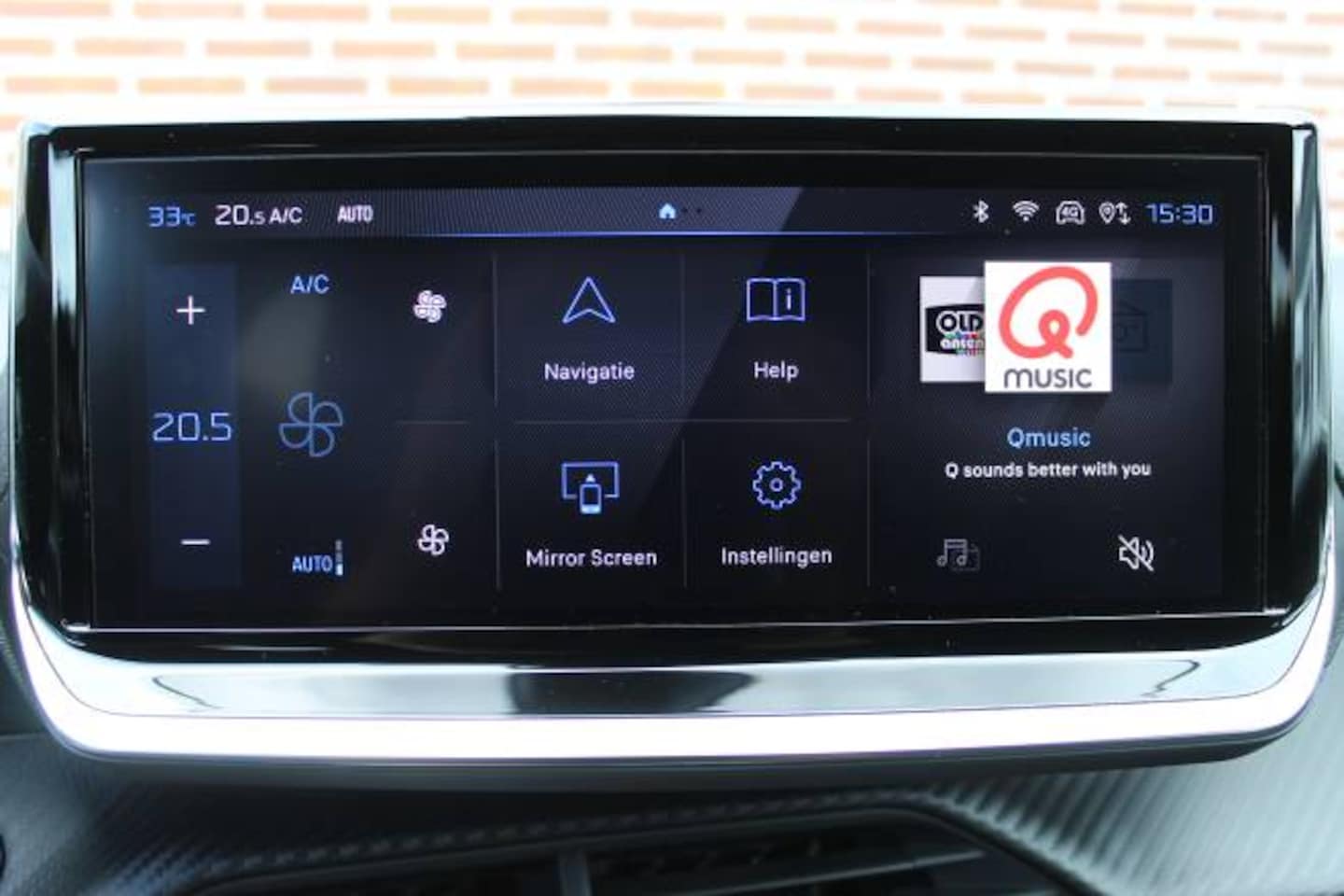 Peugeot e-208 - EV 62kWh GT Stoelmassage l Stoelverwarming l Apple carplay