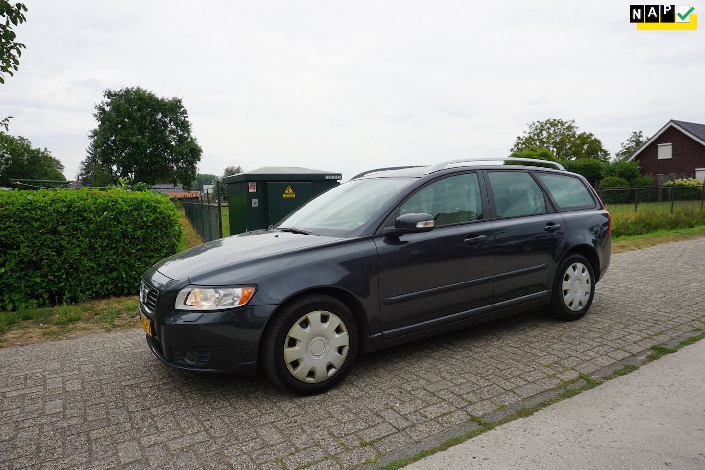 Volvo V50 - 2.0D Edition II dealer onderhouden - AutoWereld.nl