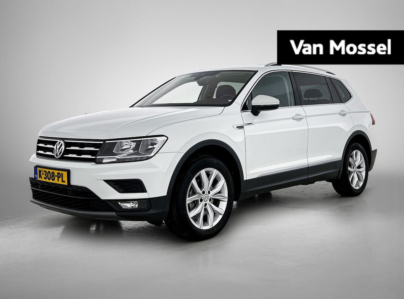 Volkswagen Tiguan Allspace - 1.5 TSI Comfortline Business 7p. 150 PK| Origineel Nederlands | 3e Zitrij | Stoelverwarmin - AutoWereld.nl