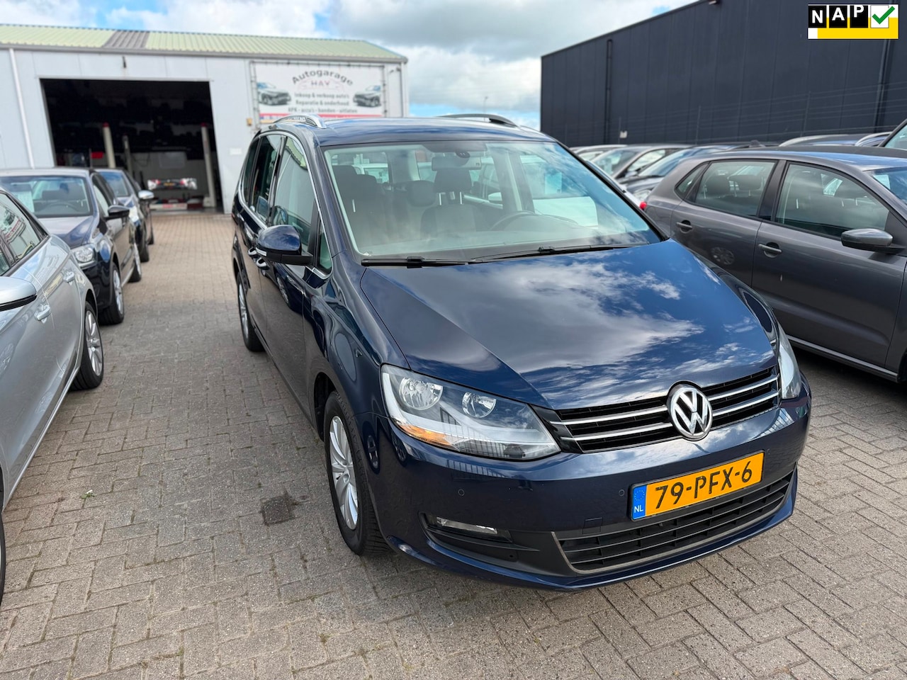 Volkswagen Sharan - 2.0 TDI Comfortline 7p|Automaat - AutoWereld.nl