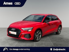 Audi A3 Sportback - 45 245pk TFSI e S edition Competition Parkeerassistent | Achteruitrijcamera | Adaptive Cru