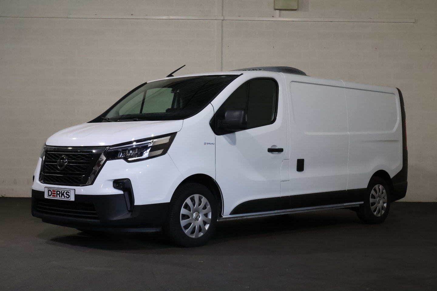 Nissan Primastar - 2.0 dCi 130pk L2 H1 Koelwagen Vrieswagen Dag en nacht - AutoWereld.nl