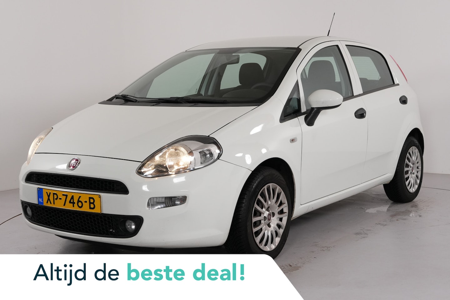 Fiat Punto Evo - 1.2 Lounge | Trekhaak | Airco | LMV | - AutoWereld.nl