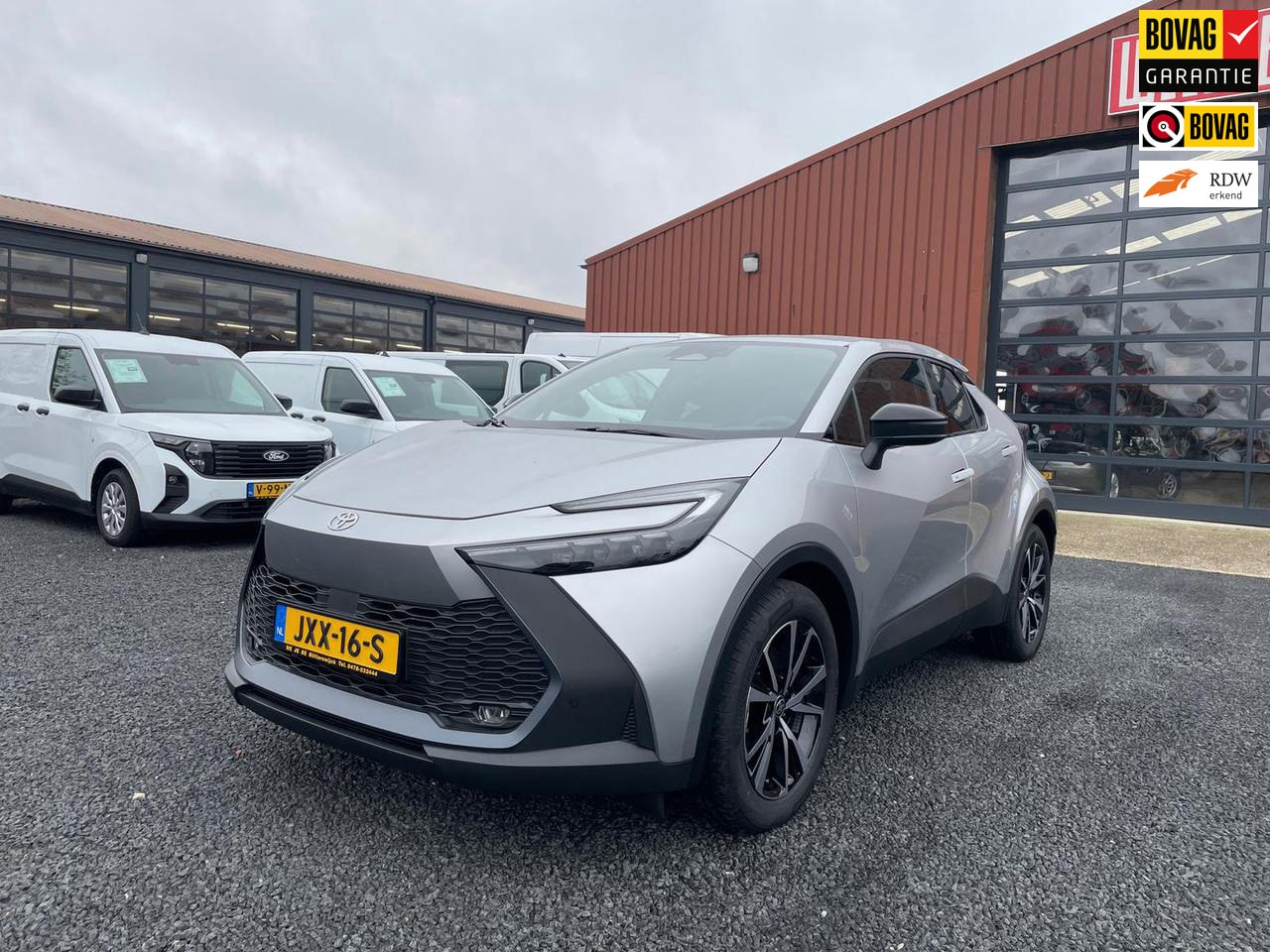 Toyota C-HR - 2.0 Plug-in Hybrid 220 Dynamic - AutoWereld.nl
