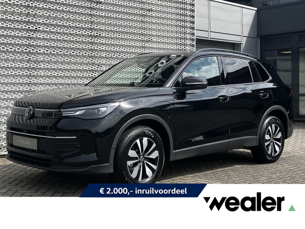 Volkswagen Tiguan - Limited Edition 1.5 eHybrid 150 kW / 204 PK DSG | Trekhaak wegklapbaar | Design pakket dar - AutoWereld.nl