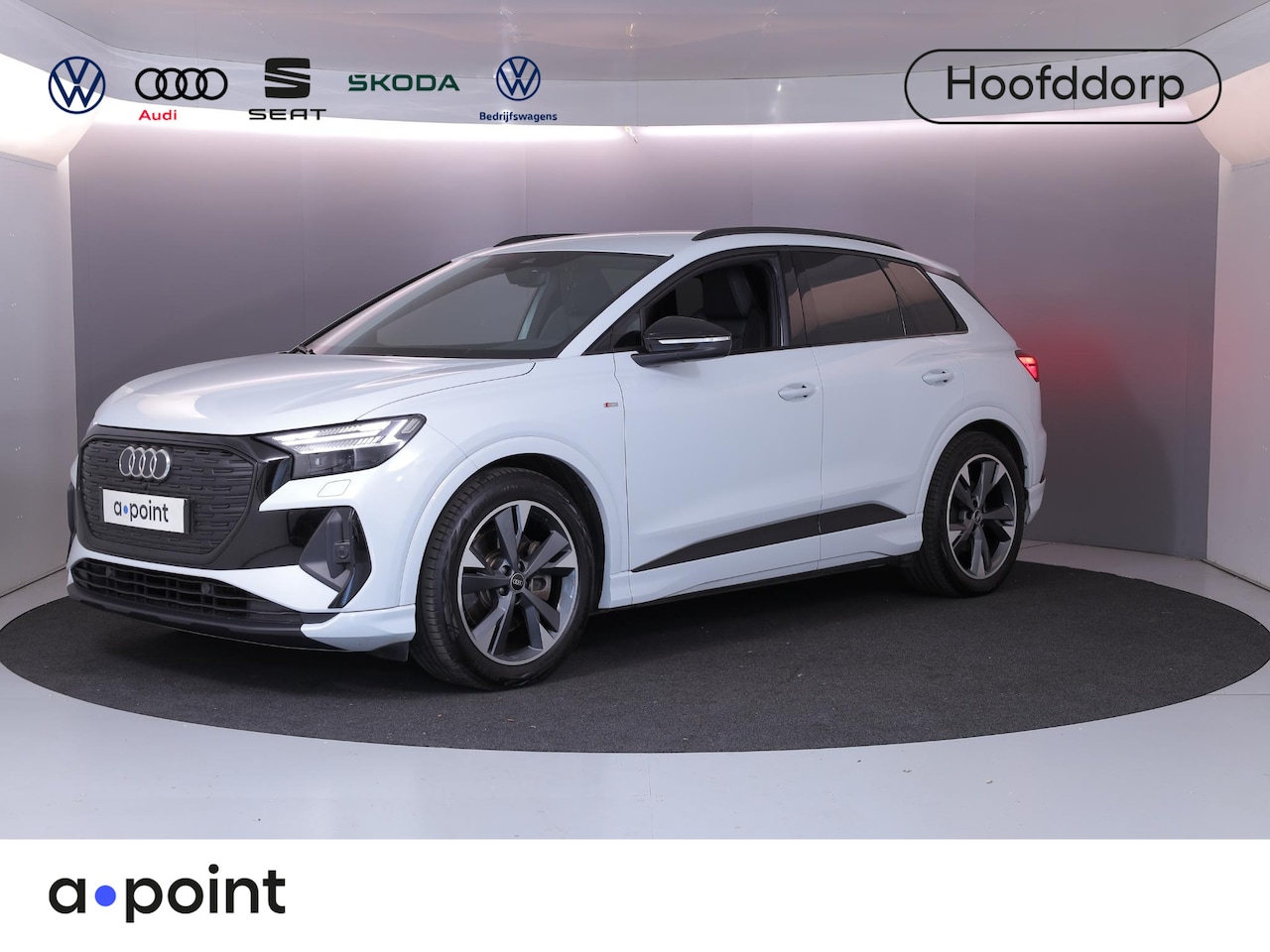 Audi Q4 e-tron - 50 quattro Launch edition S Competition 77 kWh 299 pk | Navigatie | Warmtepomp | Trekhaak - AutoWereld.nl