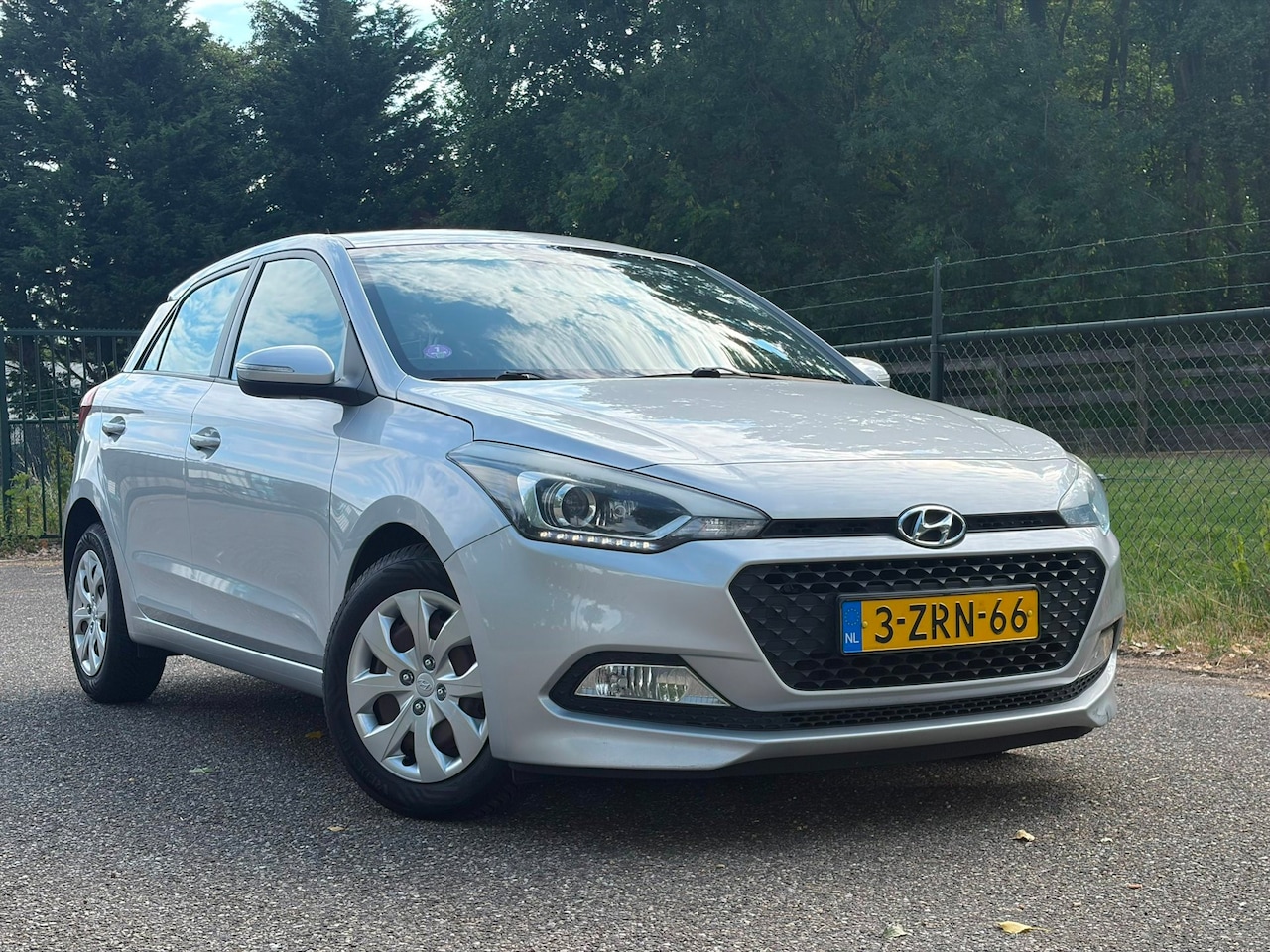 Hyundai i20 - 1.2 HP i-Motion Comfort /Airco/Cruise/ - AutoWereld.nl