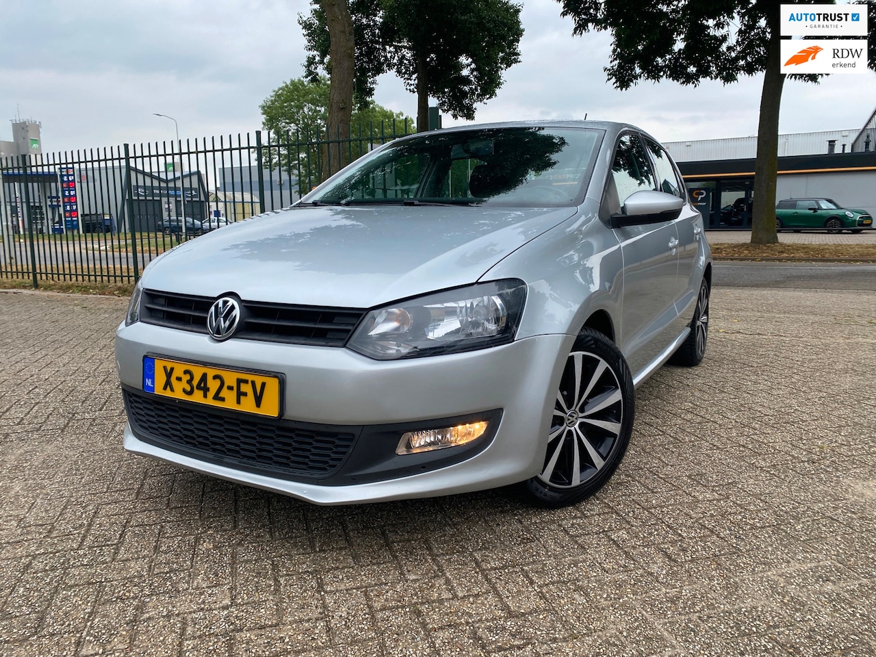 Volkswagen Polo - 1.2 TSI Highline Cruise Navi Tel Pdc - AutoWereld.nl