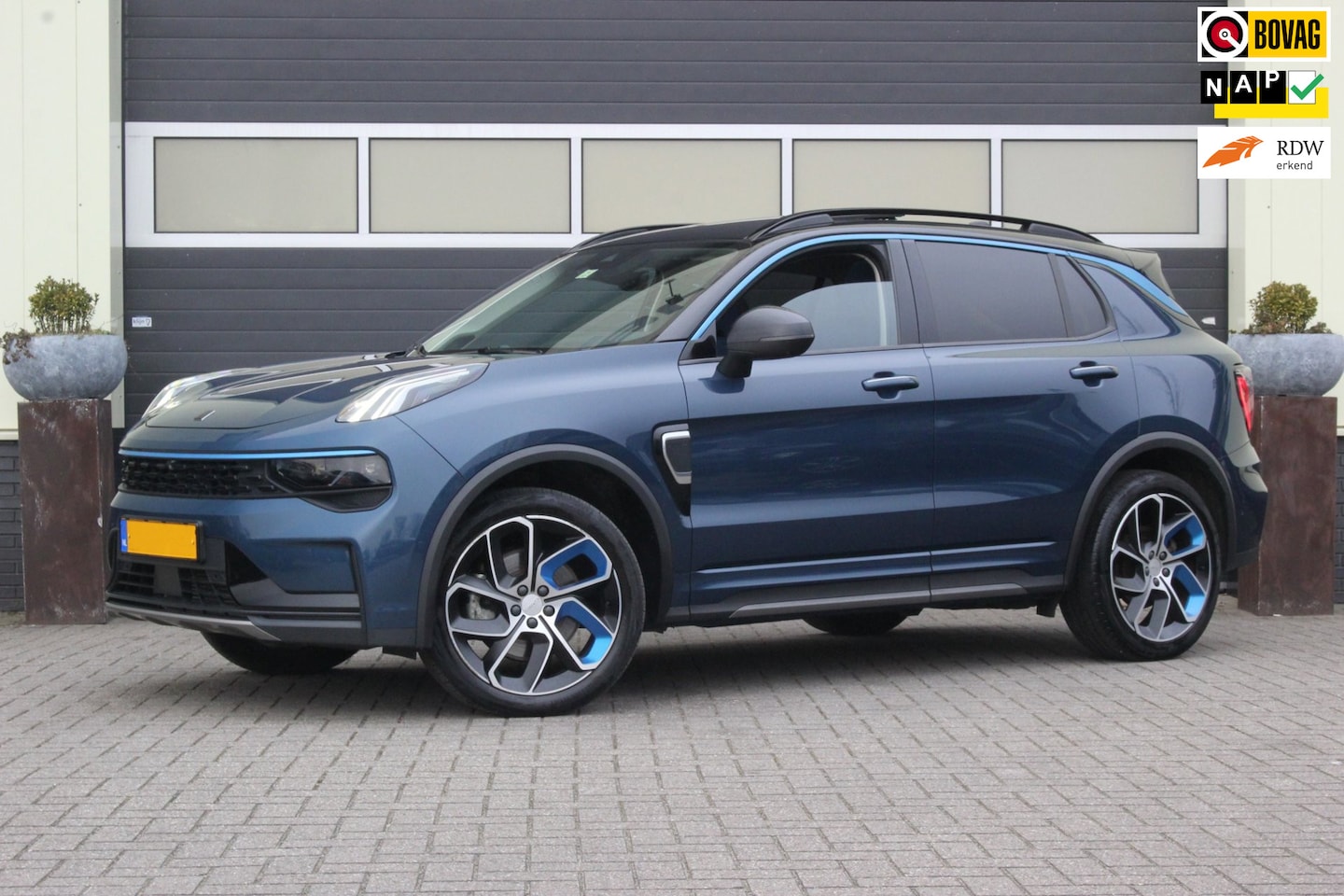 Lynk & Co 01 - 1.5 PHEV Plug-in hybrid | NAP | 360 Camera | Panoramadak | - AutoWereld.nl