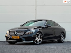 Mercedes-Benz C-klasse Coupé - 180 Amg Burmester Groot scherm Camera AMG diffuser Apple Sportonderstel Sportstoelen Stoel