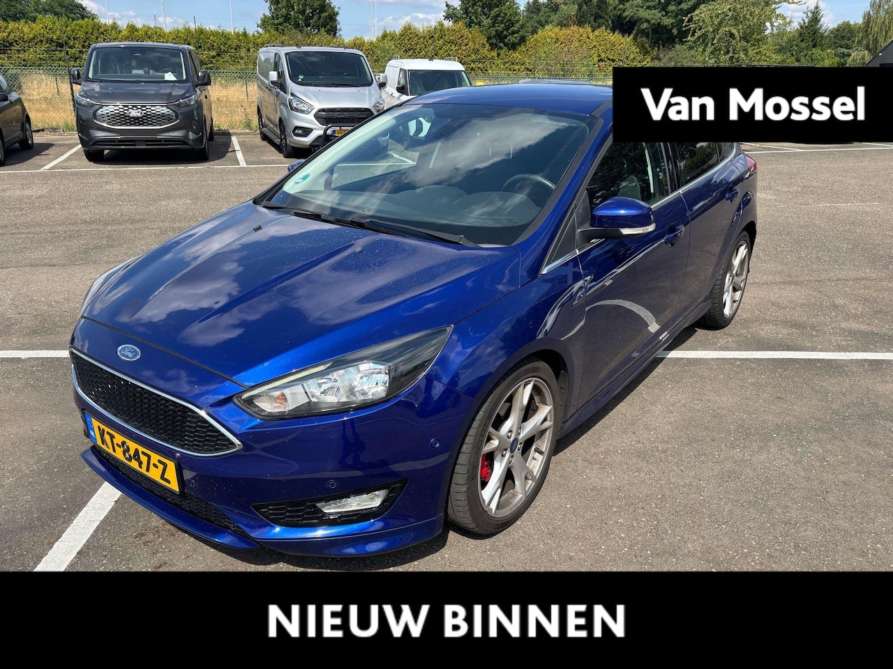 Ford Focus - 1.0 Titanium | 1e-eigenaar | Volledig Dealeronderhouden! | ST-Line optiek | 18-inch | Came - AutoWereld.nl