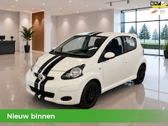 Toyota Aygo - 1.0 VVT-i NAP 5Drs Airco-Nieuwe APK- Elek.ramen-1e Eigenaar