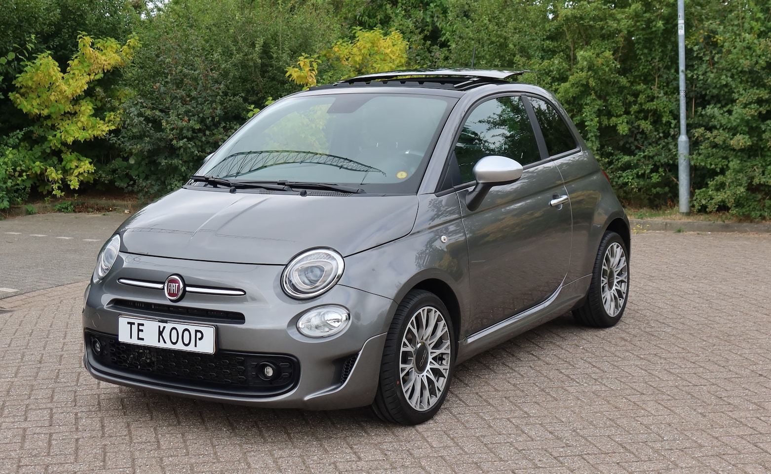 Fiat 500 - 0.9 TwinAir Turbo Sport Fiat 500 Twin Air Turbo Sport, Beats Audio - AutoWereld.nl