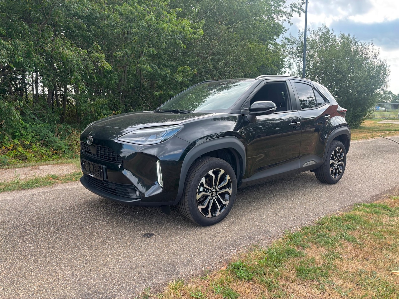 Toyota Yaris Cross - 1.5 Hybrid 115 Dynamic zeer luxe - AutoWereld.nl
