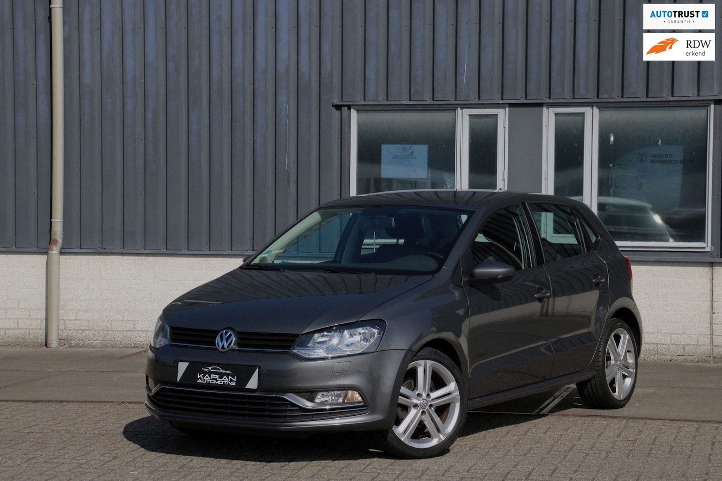 Volkswagen Polo - 1.2 TSI Comfortline Cruise Stoelverw BT PDC - AutoWereld.nl