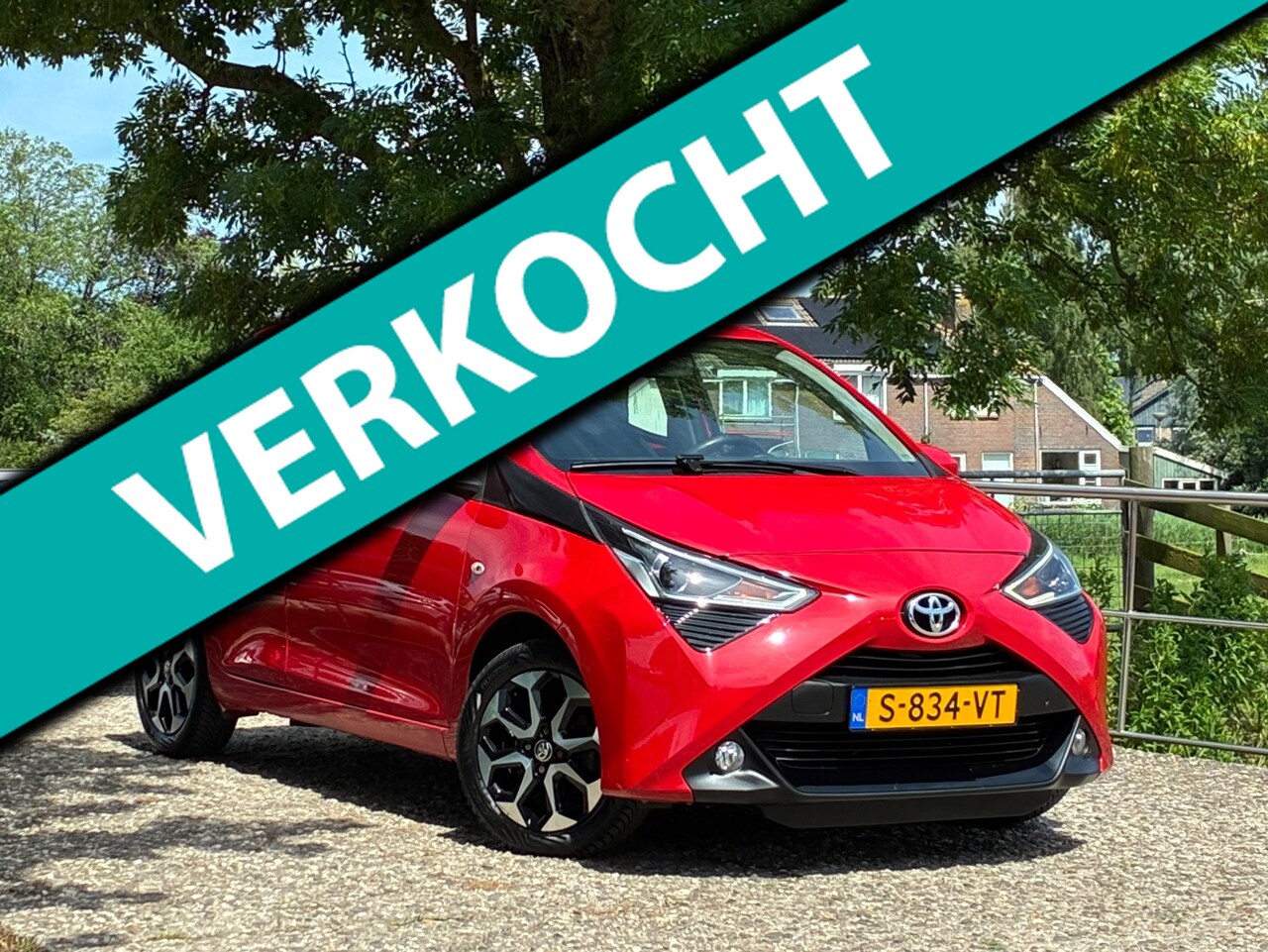 Toyota Aygo - 1.0 VVT-i x-cite | Navi + Airco + Bluetooth nu €6.975,-!! - AutoWereld.nl