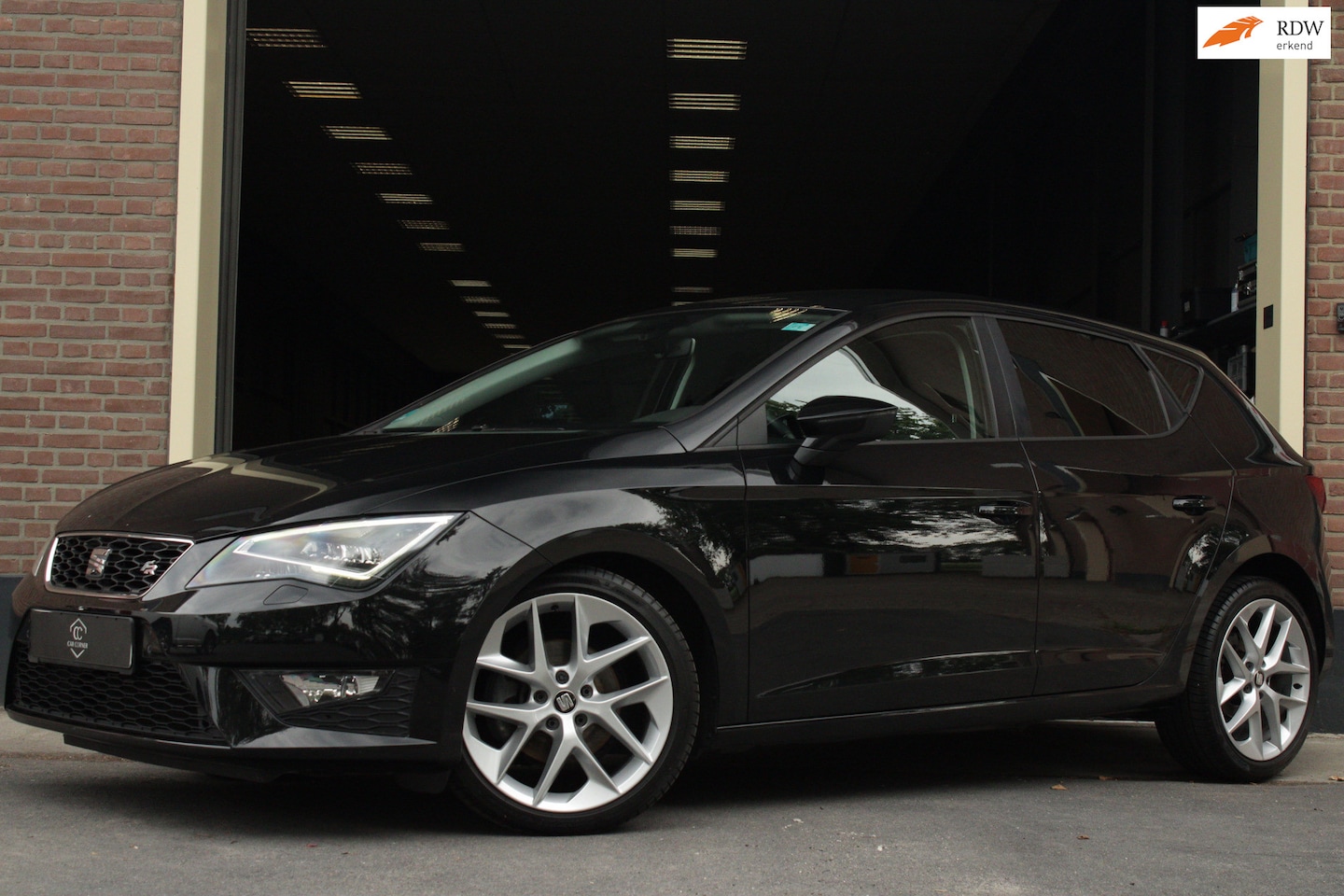 SEAT Leon - 1.4 TSI FR |LED|CarPlay|DCC|Camera|Sound| - AutoWereld.nl